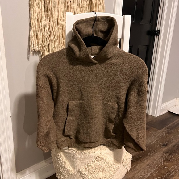 Olive green hooded sweatshirt - Picture 2 of 3